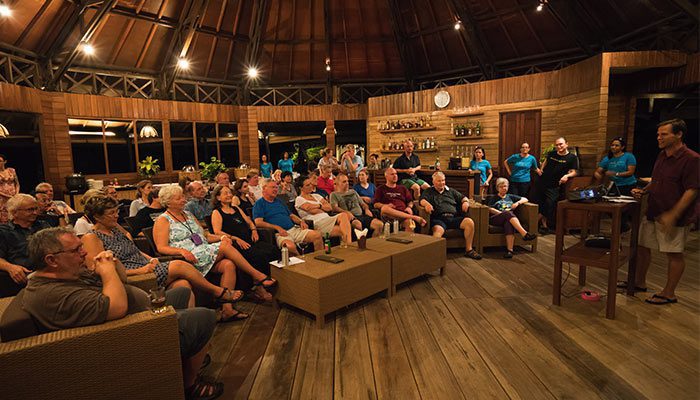Opening Capturing Critters in Lembeh UW Workshop 5 – 12 December 2015