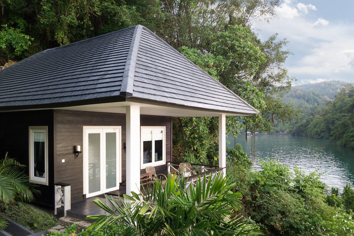 Luxury-in-Lembeh Luxury dive resort